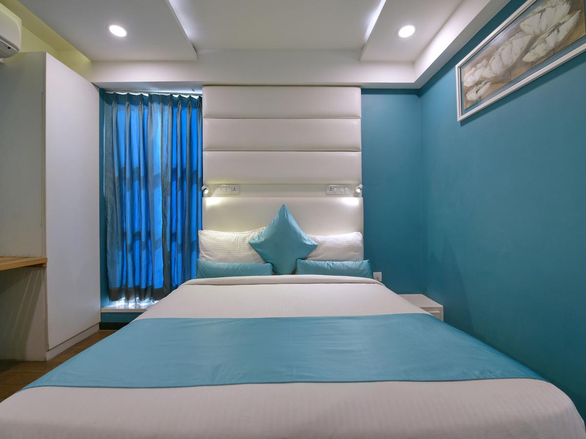 Oyo 963 Hotel Rumaya Ujjain Exterior foto